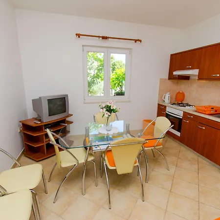 Ivana Apartment Trogir