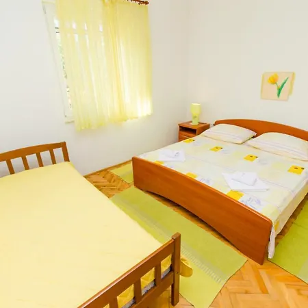 Ivana Apartman Trogir